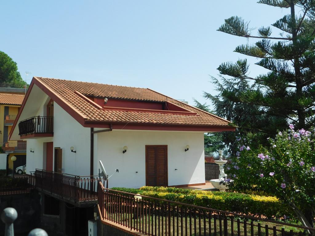 Casa Vacanze Volpe Dell'Etna Nicolosi Kültér fotó